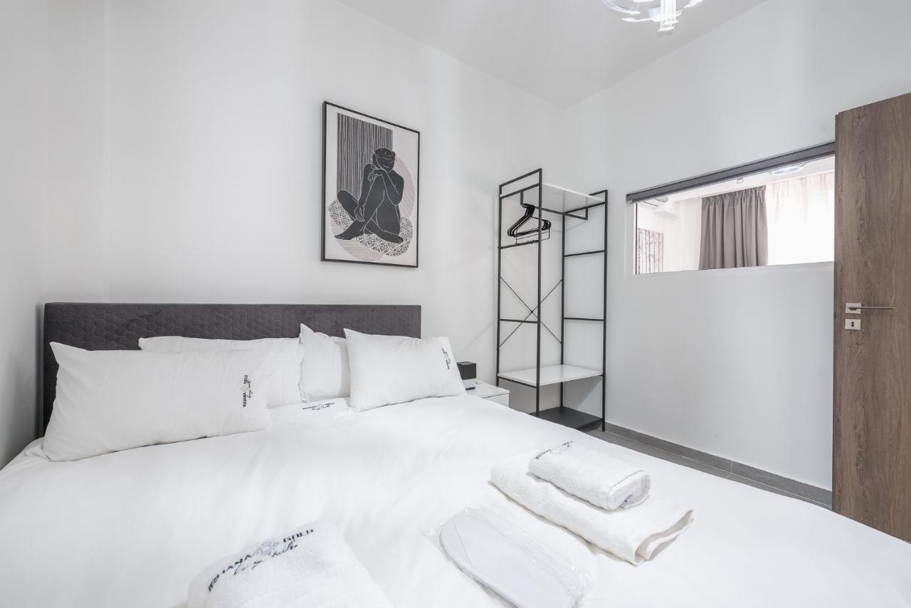 Iguana Gold Luxury Suites 2 Афіни Екстер'єр фото